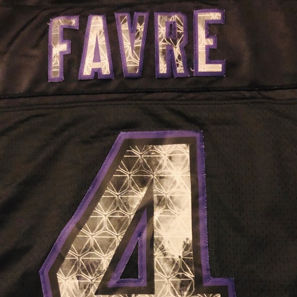 Reebok RARE #4 Brett Favre Special Edition Jersey - Picture 4 of 7